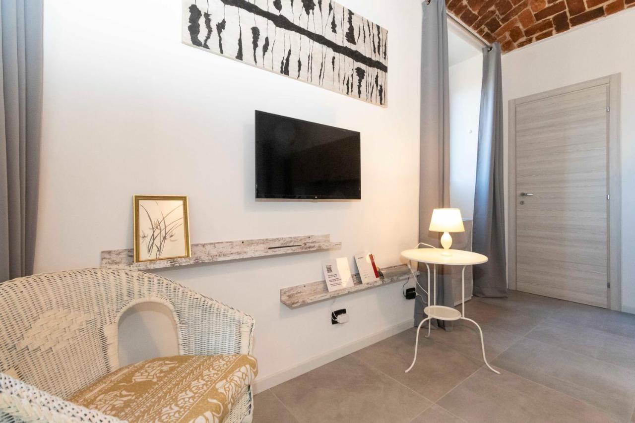 טורינו Santa Chiara Apartment Near Piazza Statuto מראה חיצוני תמונה