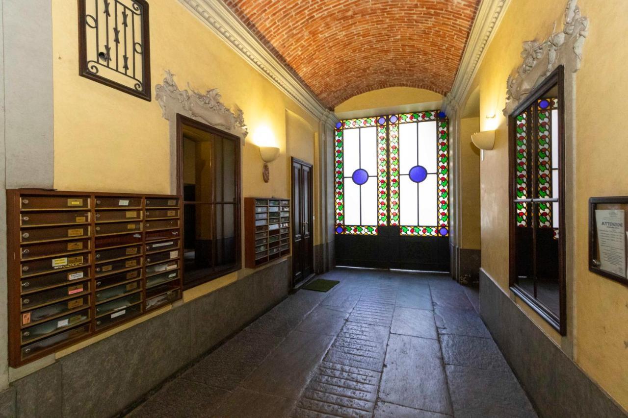 טורינו Santa Chiara Apartment Near Piazza Statuto מראה חיצוני תמונה