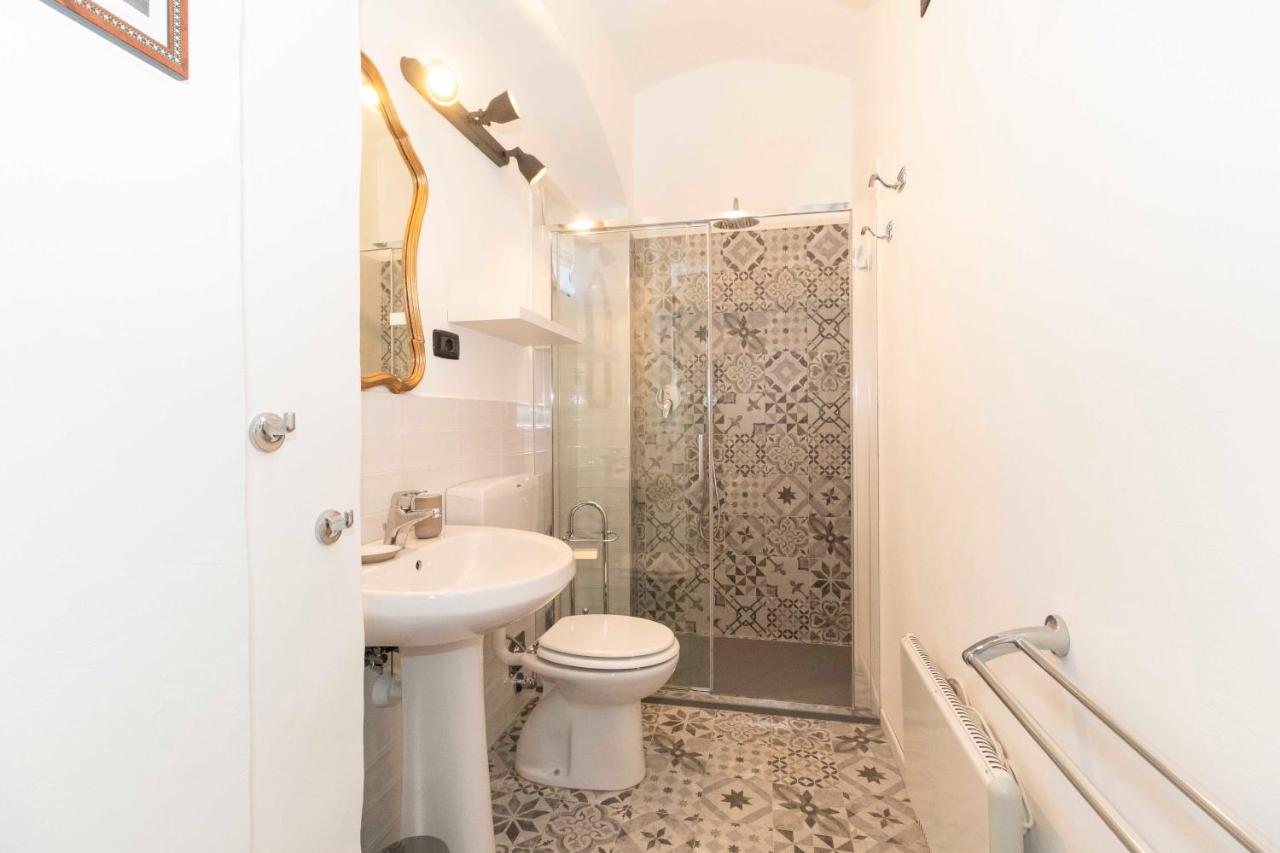 טורינו Santa Chiara Apartment Near Piazza Statuto מראה חיצוני תמונה